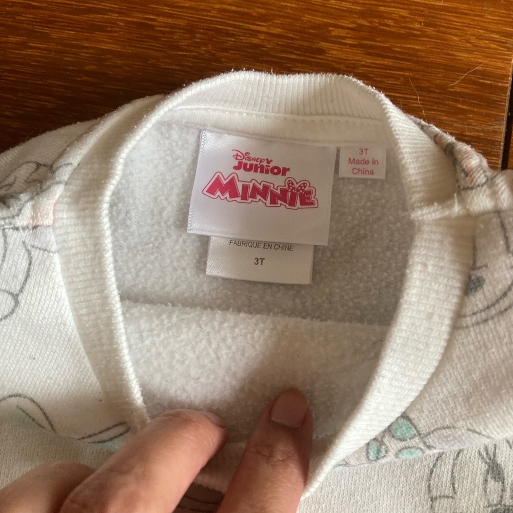 Nine Piece Minnie Mouse Bundle - Picture 9 of 15